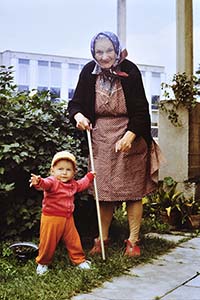 Naskenovaný diapozitiv ve vysokém rozlišení - rodinná fotografie