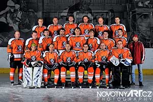 klubové foto hokejistů HC LEV Kostelec - produktová a reklamní foto pro e-shop a katalog a tiskoviny