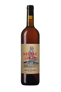 vinařství Nectar Lucis - lahev bílého vína riesling special kvevri